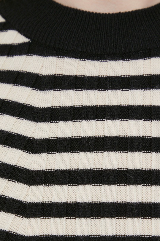 Vero Moda sweter 10257763.Black czarny