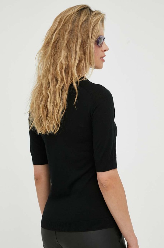 Дрехи Вълнена тениска Day Birger et Mikkelsen Carolina DAY100052 черен