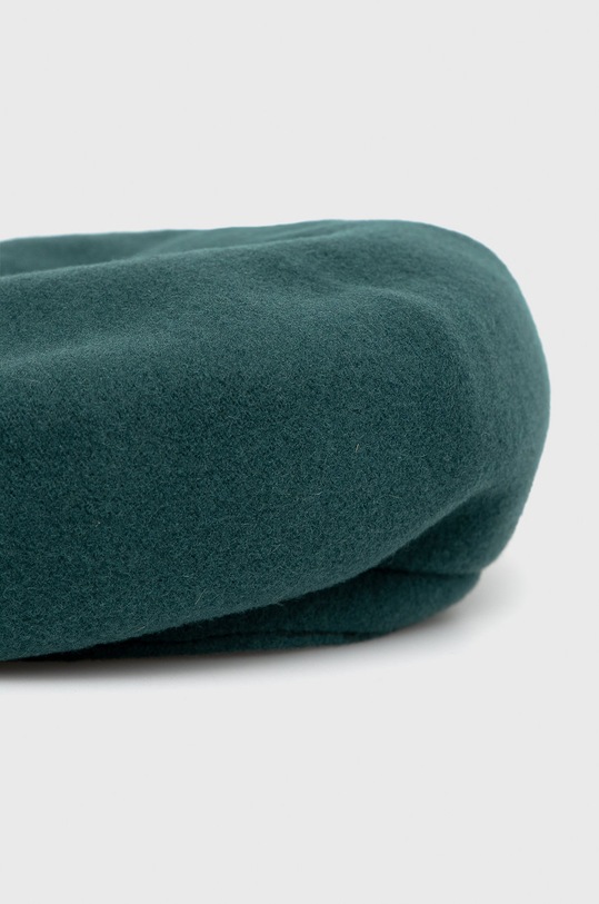 Vlnená baretka Kangol zelená K3107ST.DL310