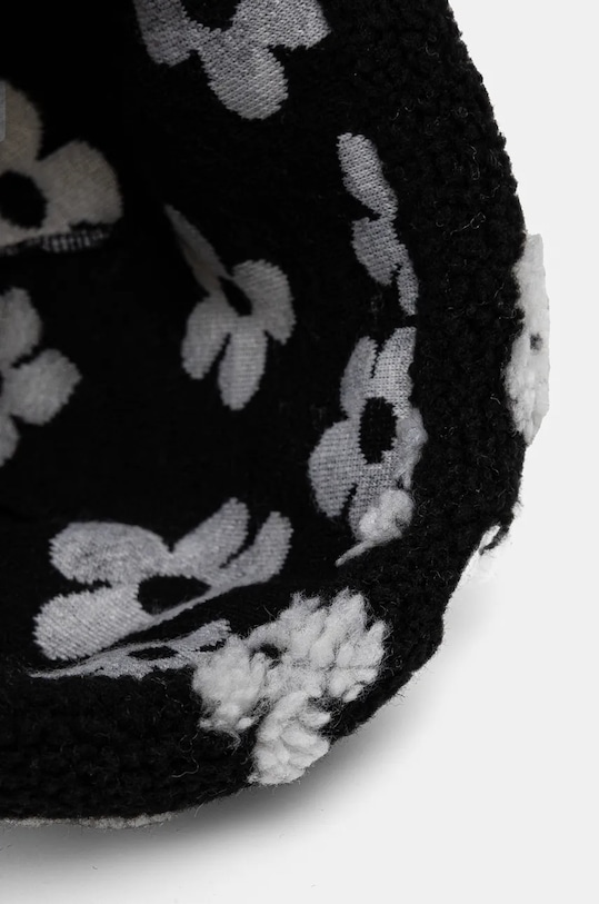 Шапка Kangol FLORAL FLEECE черен K5421.BW016