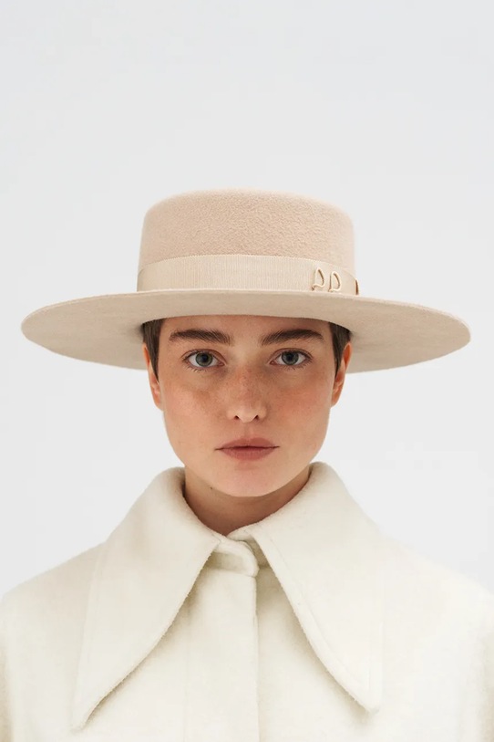 Ruslan Baginskiy palarie bej CNT036.F.WRB