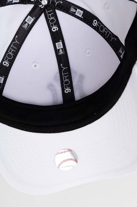 New Era șapcă din bumbac pentru copii NEW YORK YANKEES alb 12745556
