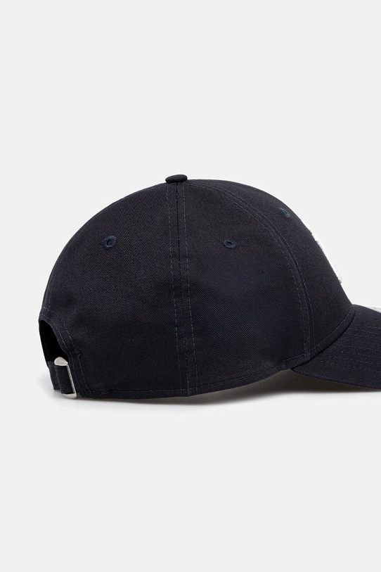 Akcesoria New Era czapka 10531939 granatowy