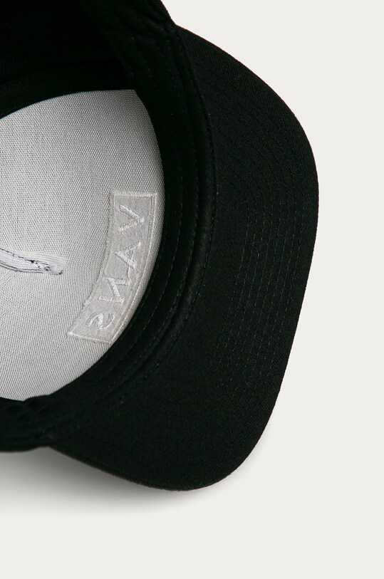 Vans - Čiapka čierna VN0A45DPBLK1