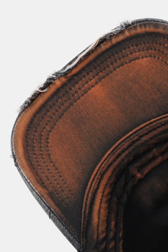 Diesel czapka z daszkiem jeansowa C-DEYMON czarny A19777.0DGAV