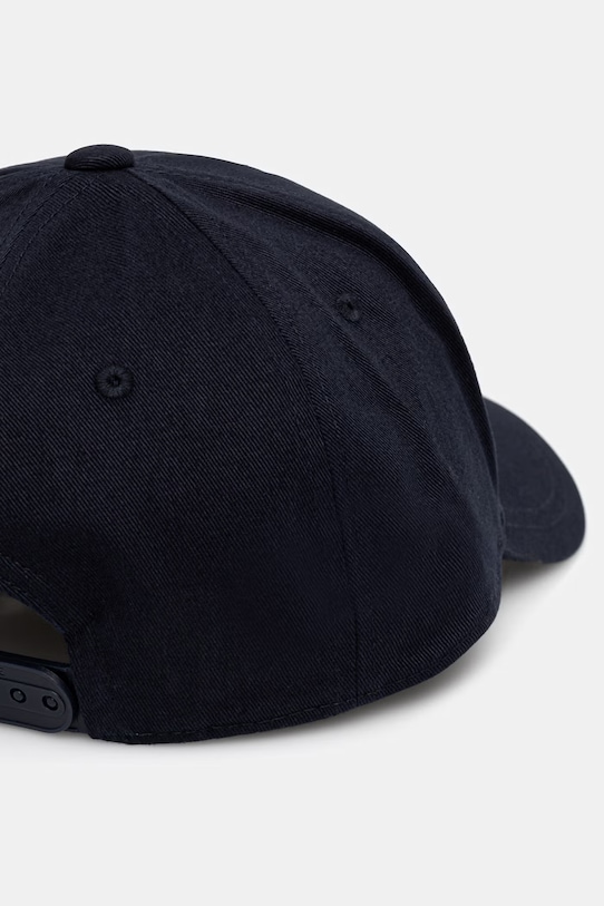 Аксессуары Armani Exchange бейсболка мужская хлопковая XM002696.AF15502.NOS тёмно-синий