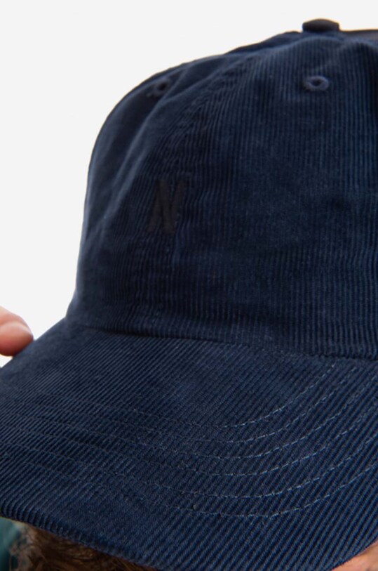 Bavlnená šiltovka Norse Projects tmavomodrá N80.0091.7000