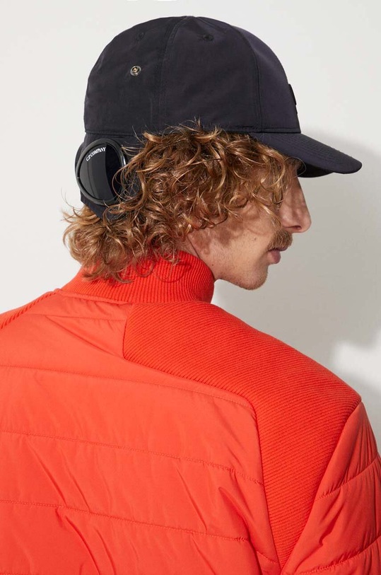 C.P. Company beanie plain black 13CMAC210A