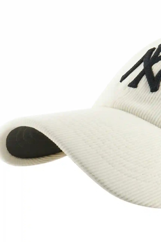 Akcesoria 47 brand czapka z daszkiem MLB New York Yankees B.TCDCU17IWS.SSA biały