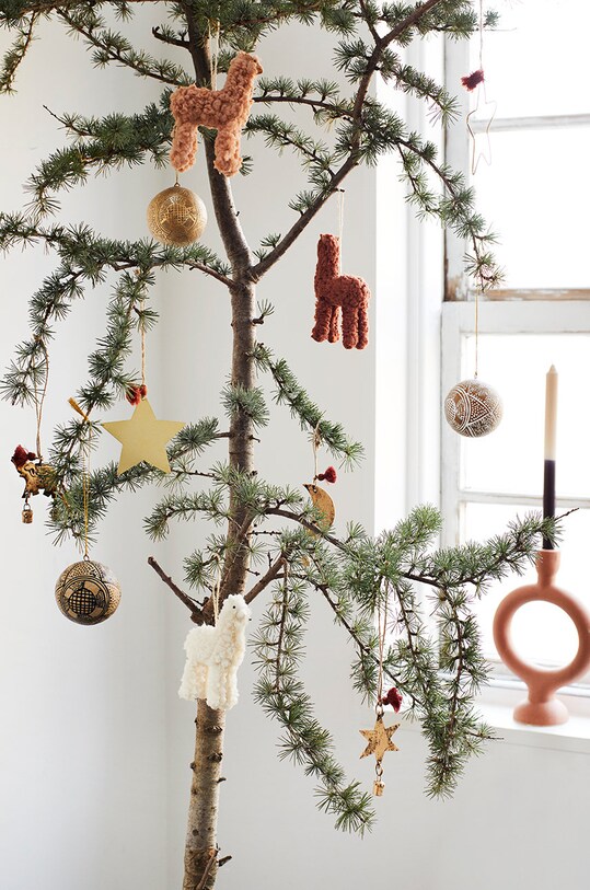 Гостиная и спальня Madam Stoltz Декоративный подсвечник HY19308.28.B оранжевый