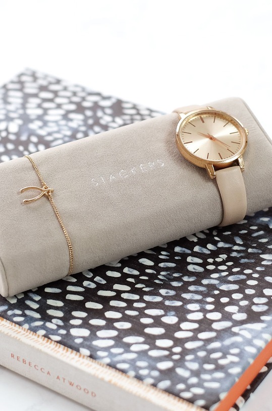 Stackers poduszka na zegarki szary 73139