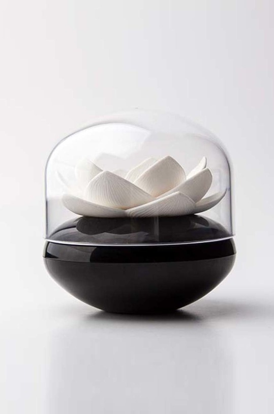 Δοχείο για μπατονέτες Qualy μαύρο 10157.WH.BL