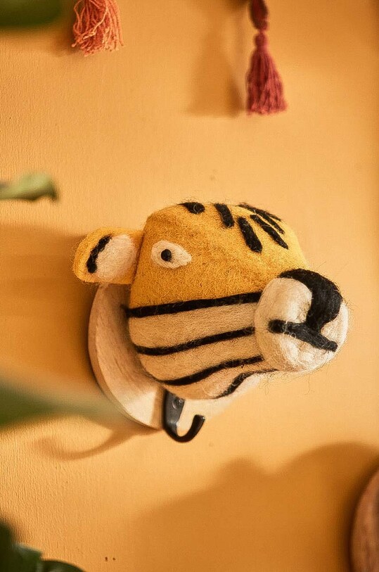 Nástenný vešiak Calma House Tigre viacfarebná TIGRE.CP.AMA