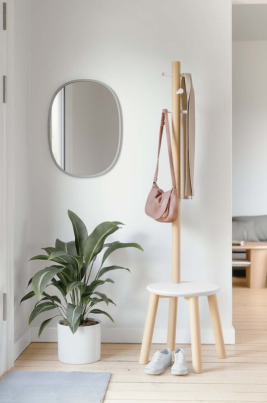 Umbra cuier pentru îmbrăcăminte exterioară Pillar Stool and Coat Rack 1014257.668