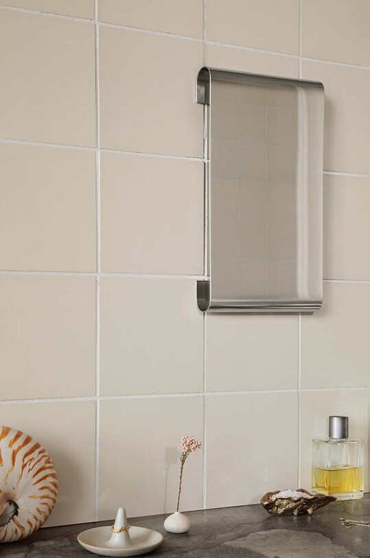 Ferm Living lustro ścienne Tangent szary 1104265576