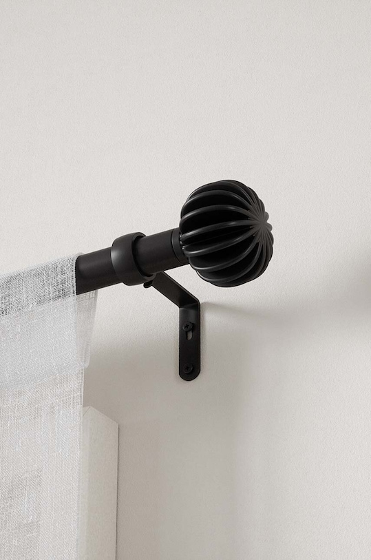 Obývací pokoj a ložnice Garnýž Umbra Finn Curtain Rod 1018330.038 černá