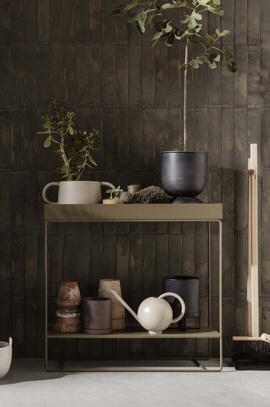 Горшок со стеллажом ferm LIVING Bau Pot S 100203101 чёрный AA00