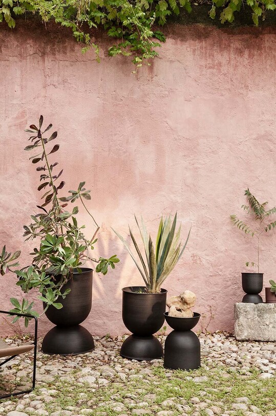 Living și dormitor ferm LIVING oala Hourglass Pot XS 100709629 negru