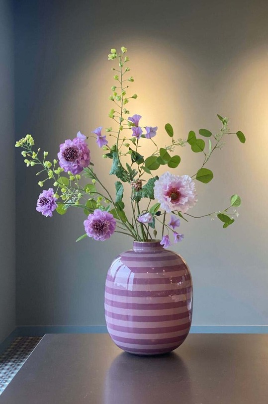 Dnevni boravak i spavaća soba Ukrasna vaza Pip Studio Stripes Lilac 51102077 šarena