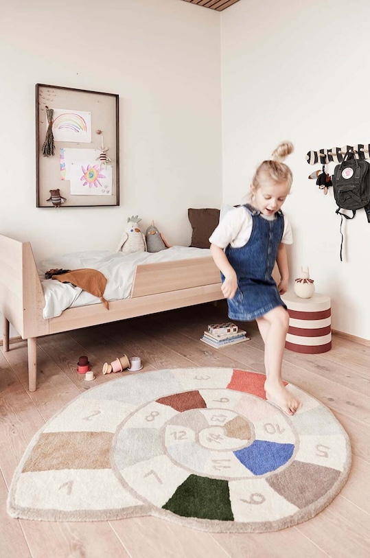 OYOY wieszak ścienny Larva Coat Rack multicolor M107576