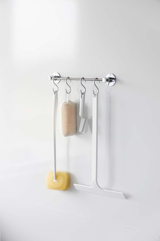 Yamazaki racleta de geam Tower 2005.