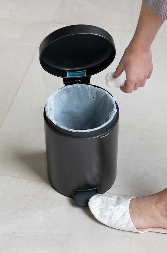 Смітник Brabantia NewIcon 5L 233463 сірий