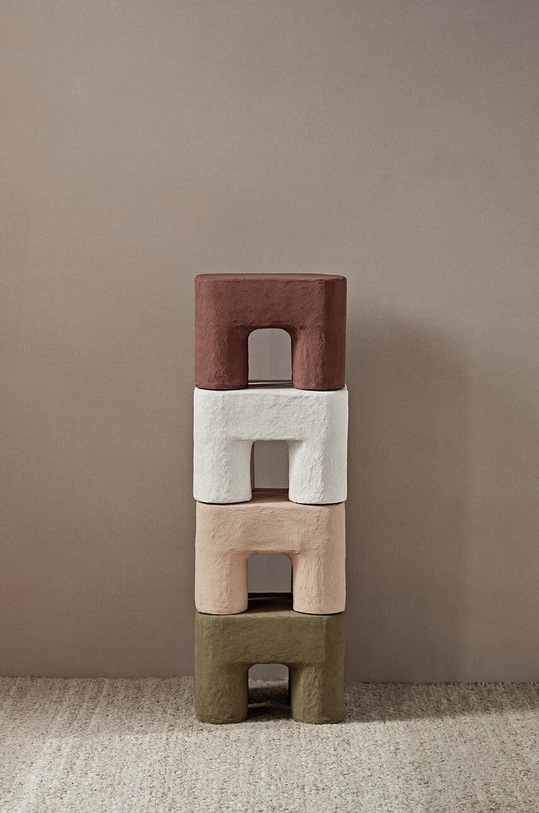 Stolička ferm LIVING Podo Stool 1104268963 bílá