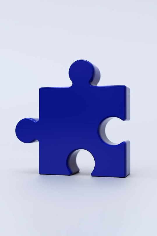 Dekoratívna váza Fluid Market Blue Puzzle Vase tmavomodrá AAVSEPUZZLEBLUE