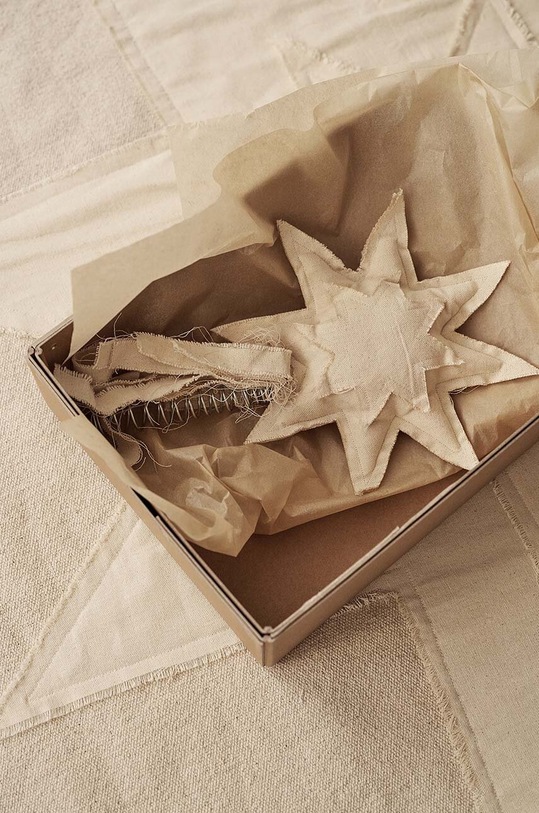 Lifestyle Vánoční dekorace ferm LIVING Vela Star Treetopper 1104267537 béžová
