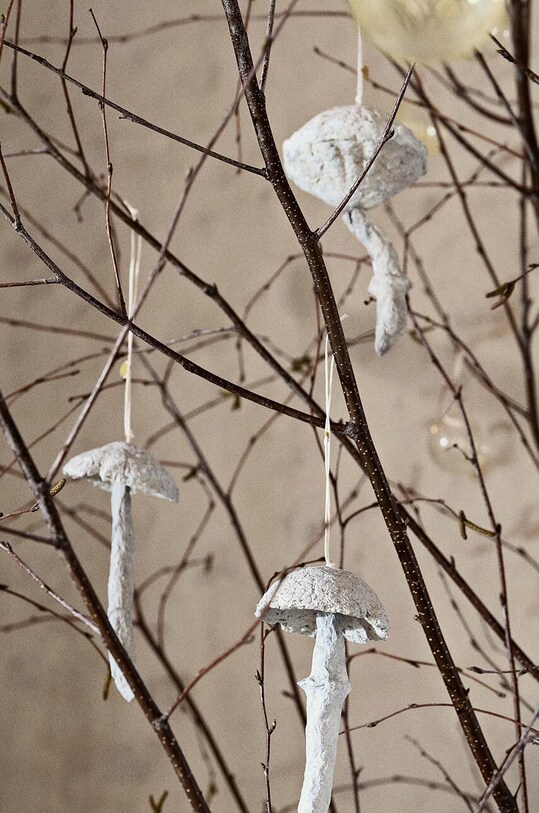 Ferm Living zestaw ozdób świątecznych Mushroom Ornaments 4-pack 1104267522 biały AA00