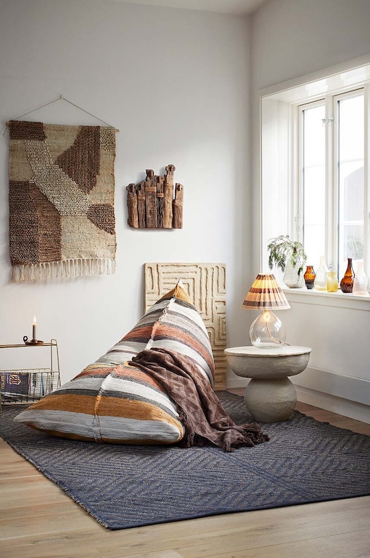 Nappali és hálószoba Madam Stoltz újságtartó 26565 sárga