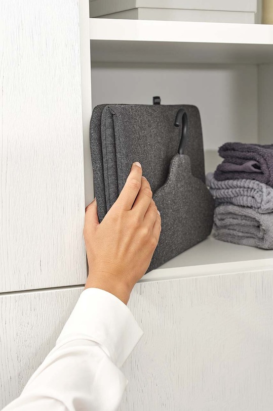 Баня Сгъваема дъска за гладене с пара Brabantia 231728 черен