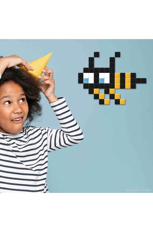 Лайфстайл Набір diy піксельна мозаїка Pixel Corner Space Bzzz KB2083LOT.PAK016.M барвистий