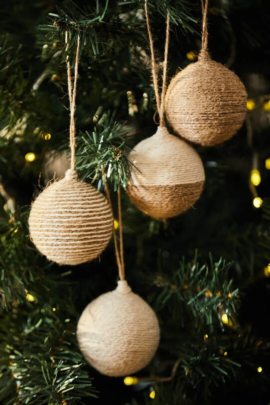 Набор новогодних шаров Calma House Ural Jute Christmas 4 шт URAL.ASS7.NAT бежевый AA00