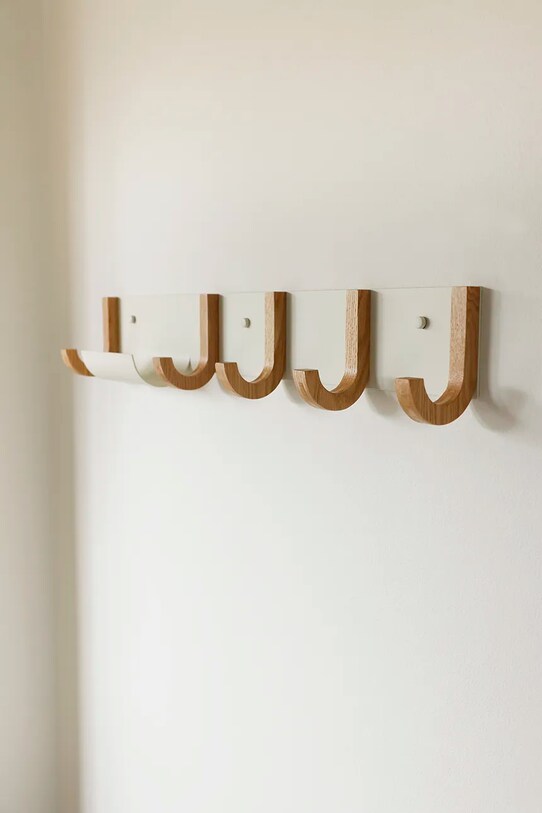 Гостиная и спальня Настенная вешалка Design Letters Jay 10402000CREAMWEOAK мультиколор