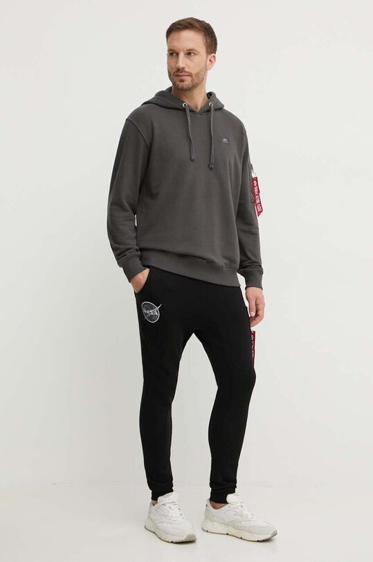 Alpha Industries pantaloni de trening NASA Cargo Sweat Jogger 118369.03 negru AA00