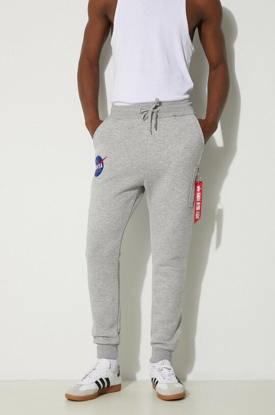 Tepláky Alpha Industries NASA Cargo Sweat Jogger nášivka sivá 118369.17
