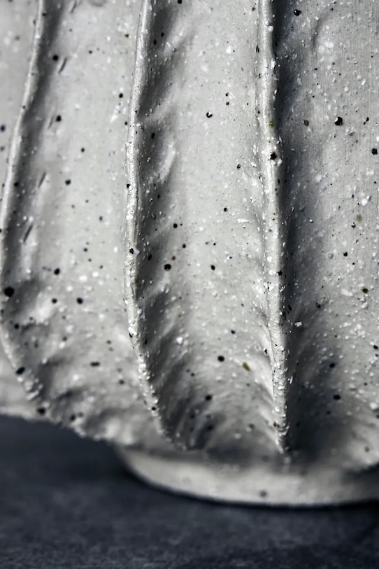 Kvetináč House Doctor HDShell 14 cm 267050013 sivá