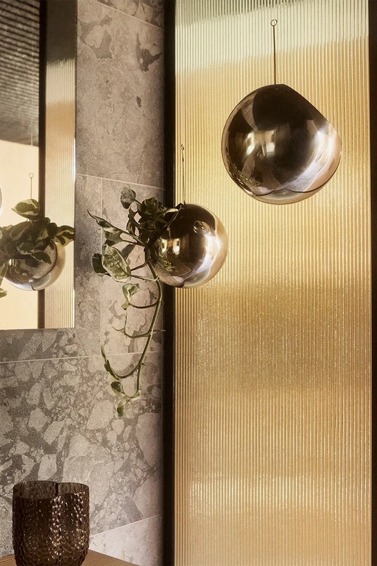 AYTM doniczka wisząca Globe 17 x 28 cm 509510004011 szary AA00