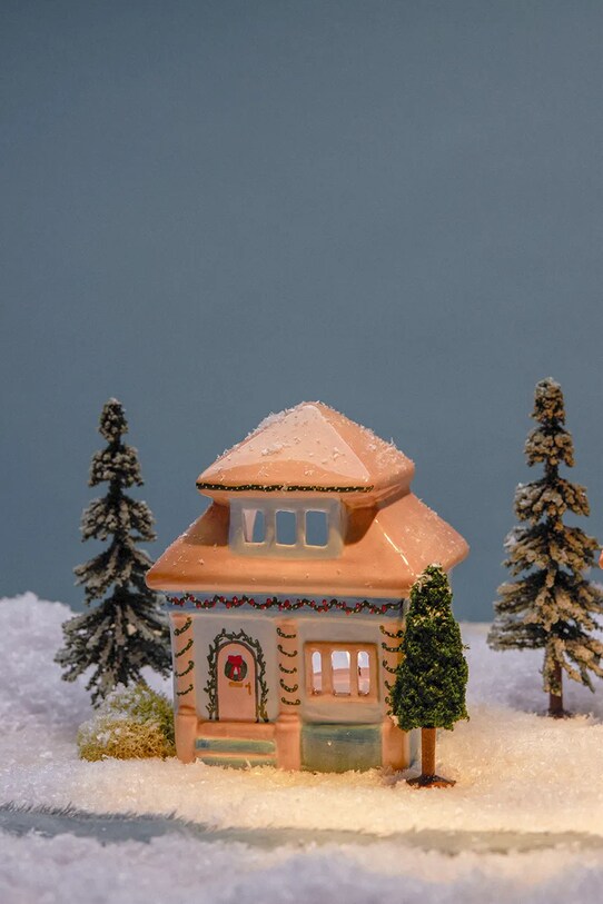 Obývací pokoj a ložnice Keramická aromalampa ve tvaru domku Paddywax East Side House IN0027EU vícebarevná