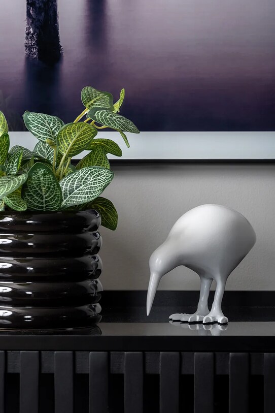 Present Time figurina decorativa Kiwi Bird PT4019WH alb AA00