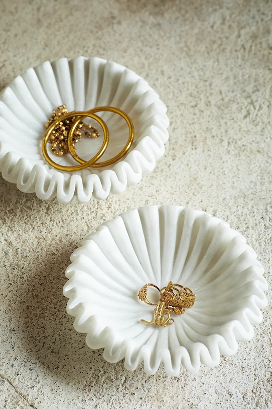 Salon i sypialnia Madam Stoltz miska dekoracyjna 18 x 4,5 cm KT28584WH biały