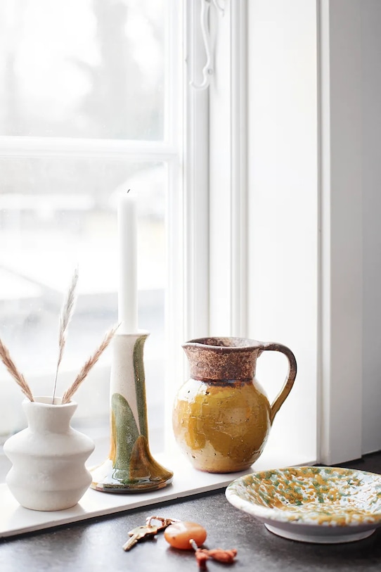 Salon i sypialnia Madam Stoltz świecznik dekoracyjny 10 x 17 cm HY230401S.2 multicolor