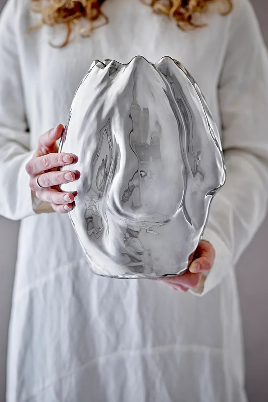 Salon i sypialnia Bloomingville wazon dekoracyjny Bobby 23,5 x 29 cm 82062637 szary