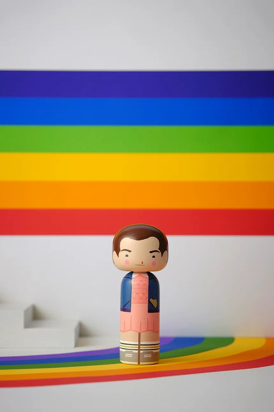 Lucie Kaas figurka dekoracyjna Kokeshi x Stranger Things 14,5 cm SI01ST11 multicolor AA00