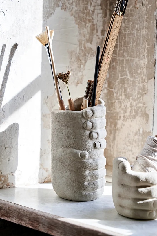 House Doctor wazon dekoracyjny HDHandy 18 cm 207270121 szary AA00