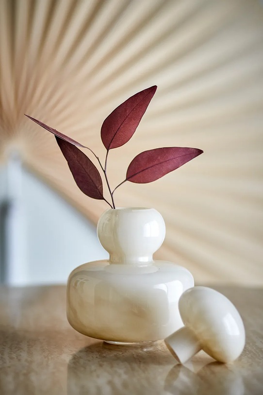 Bloomingville wazon dekoracyjny Cynthia 21 cm 82072853 beżowy