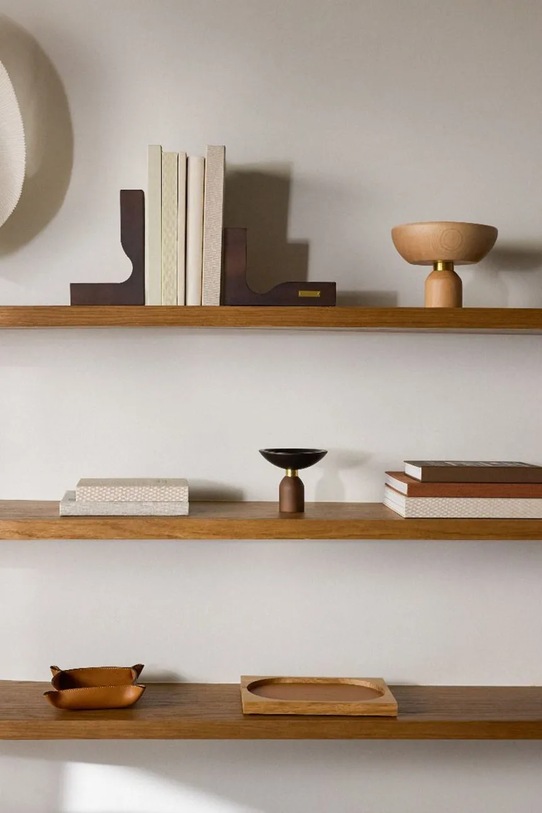 La Mania podpórka do książek dekoracyjna z drewna bukowego brązowy 5902037040781