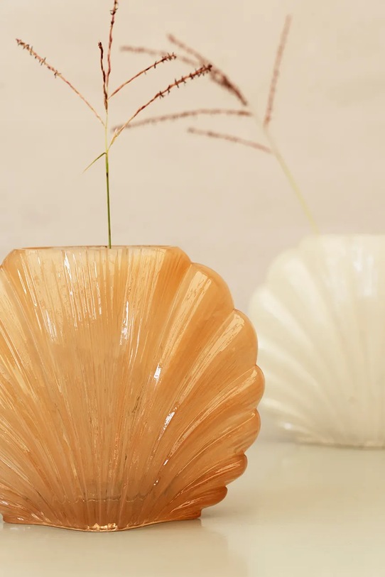 Salon i sypialnia Madam Stoltz wazon dekoracyjny ze szkła barwionego 20 x 10 x 17 cm 2431640.C biały