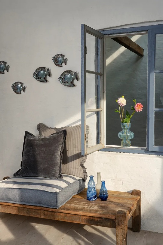 Madam Stoltz wazon dekoracyjny ze szkła barwionego 14 x 22 cm multicolor EV.35848